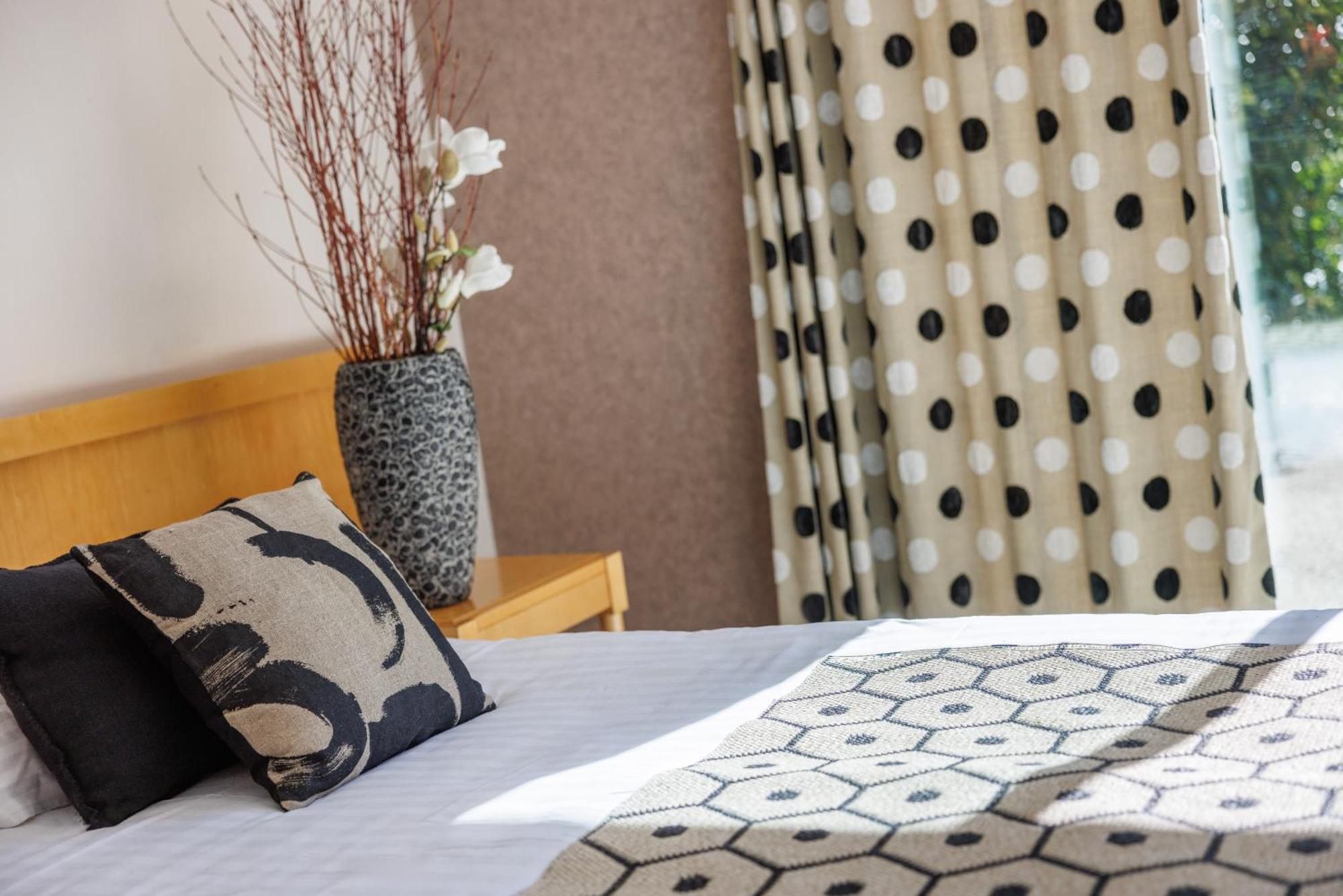 Logis Hotel Golf Le Domaine Du Val De Sorne Vernantois Ngoại thất bức ảnh